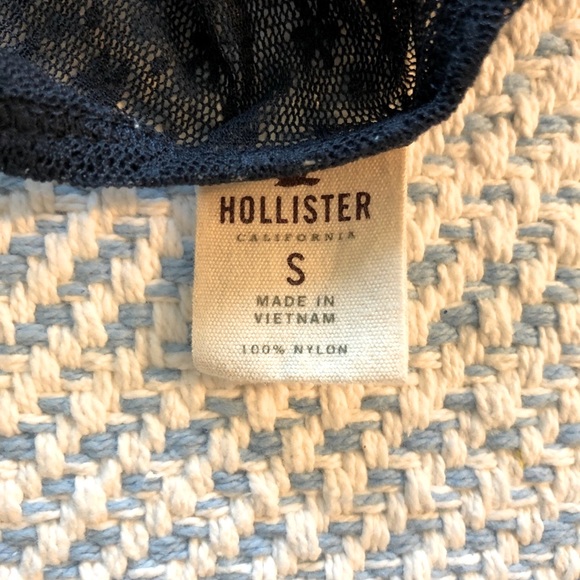 Sheer Navy Blue Lace Tank Top - Picture 5 of 6